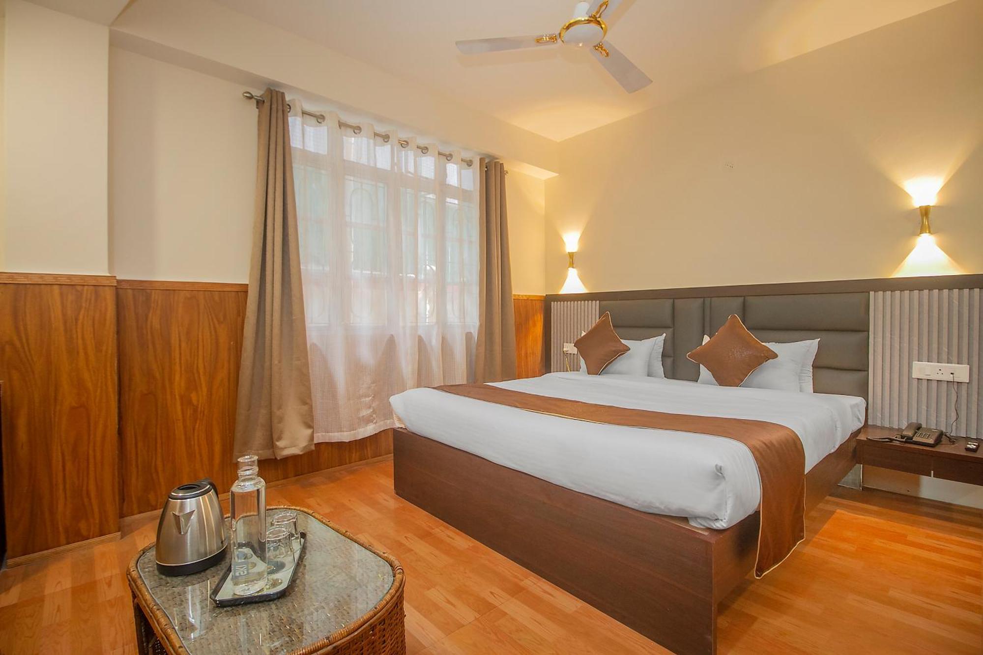 Hotel Tibet Gallery Ґанґток Екстер'єр фото